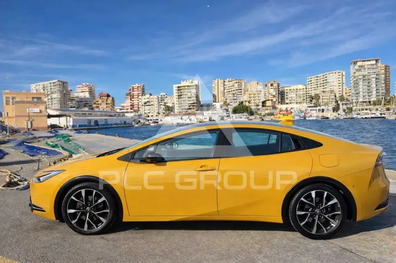 2024 Toyota PRIUS