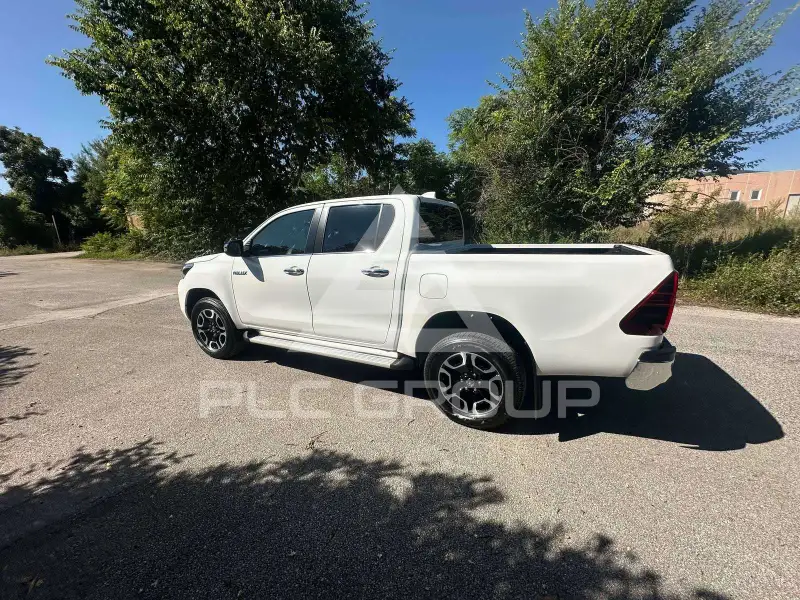 2024 Toyota Hilux