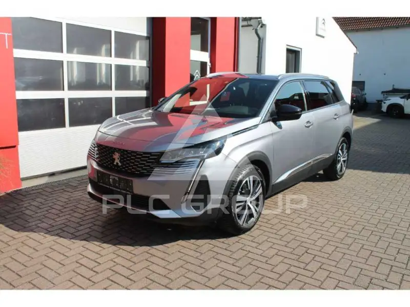 2024 Peugeot 5008