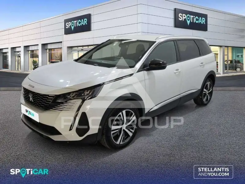 2024 Peugeot 5008