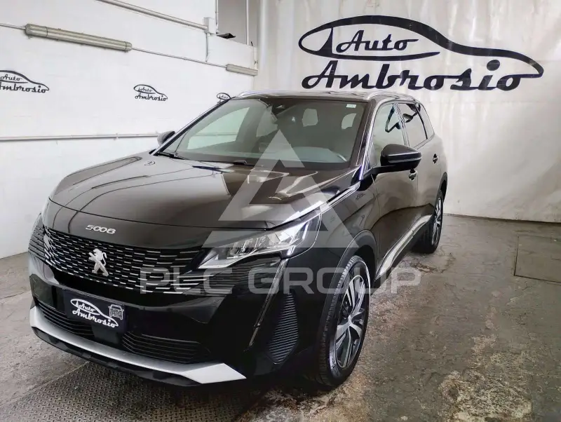 2024 Peugeot 5008