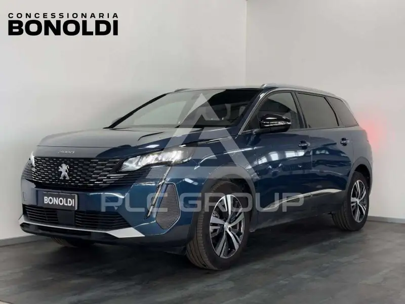 2024 Peugeot 5008