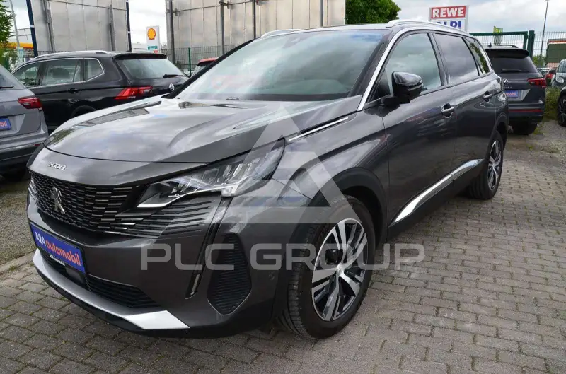2024 Peugeot 5008