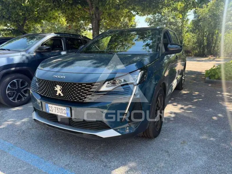 2024 Peugeot 5008