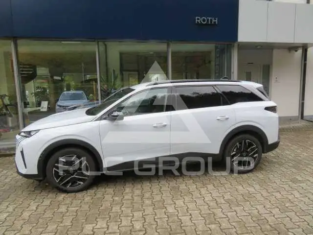 2024 Peugeot 5008