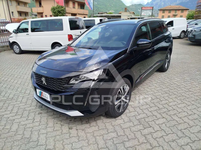 2024 Peugeot 5008