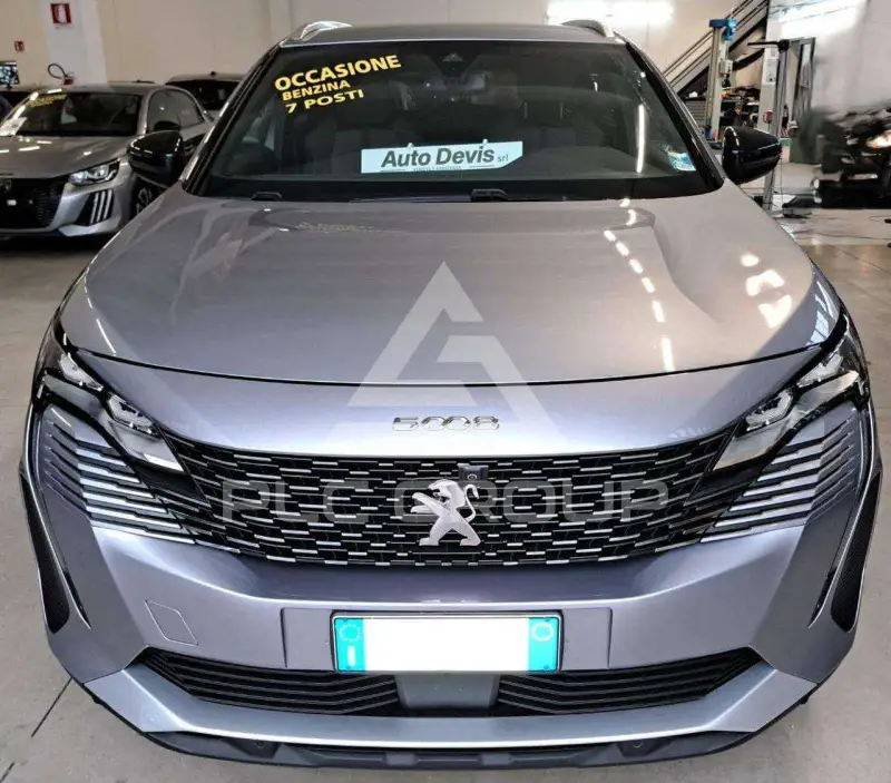 2024 Peugeot 5008