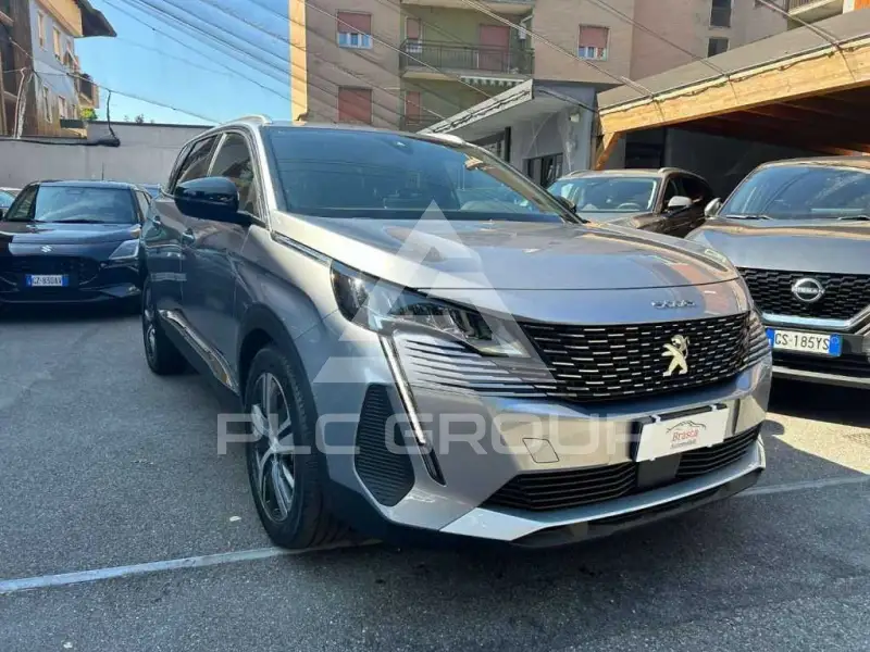 2024 Peugeot 5008