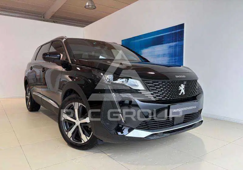 2024 Peugeot 5008