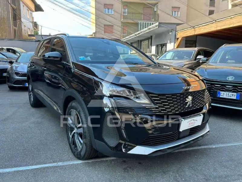 2024 Peugeot 5008