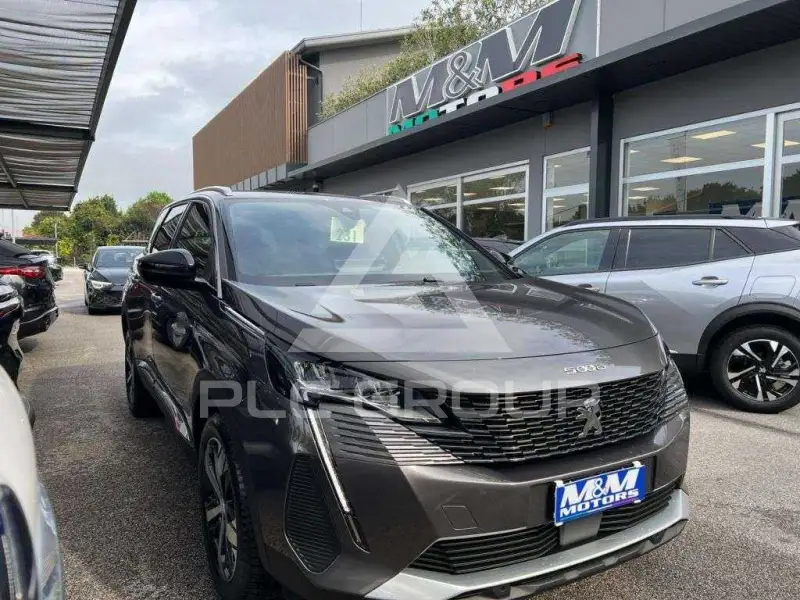 2024 Peugeot 5008