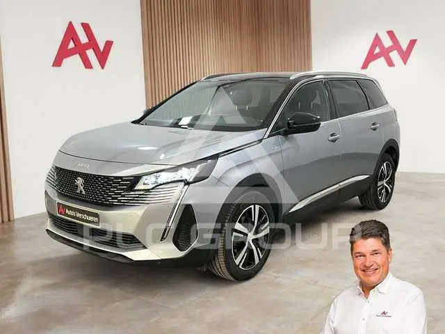 2024 Peugeot 5008