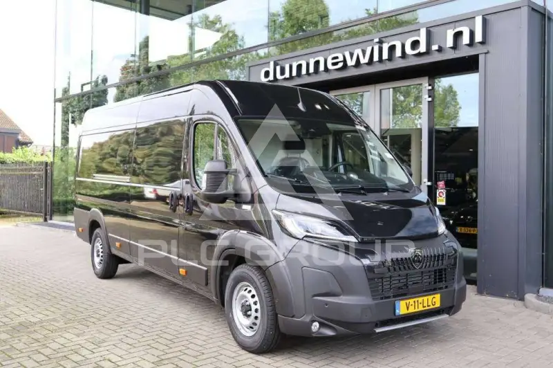 2024 Peugeot Boxer