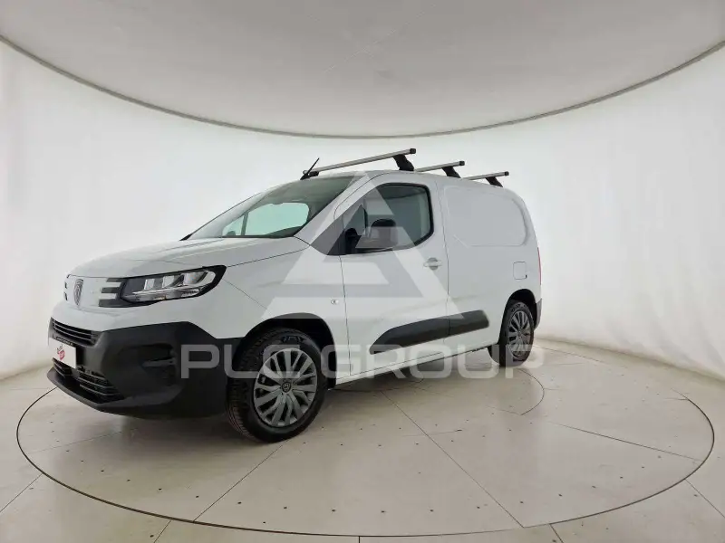 2024 Peugeot Partner