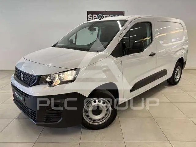 2024 Peugeot Partner
