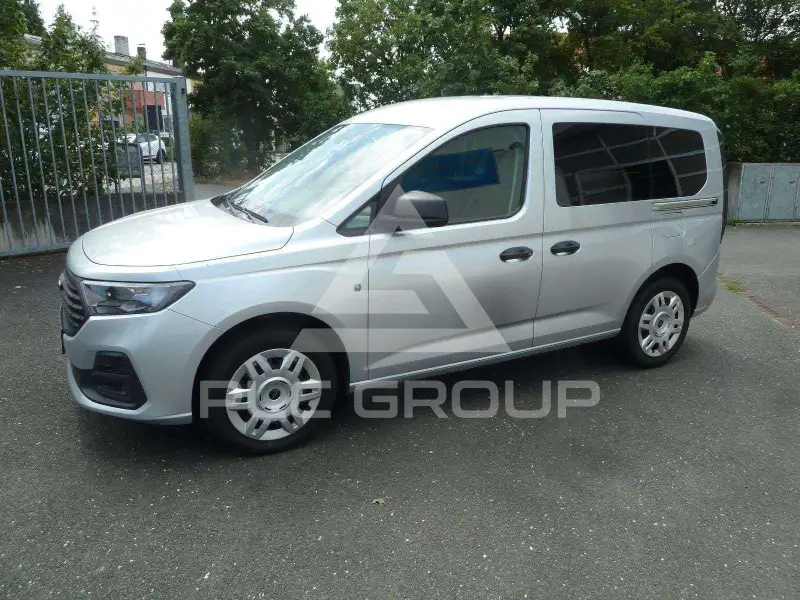 2024 Ford Tourneo