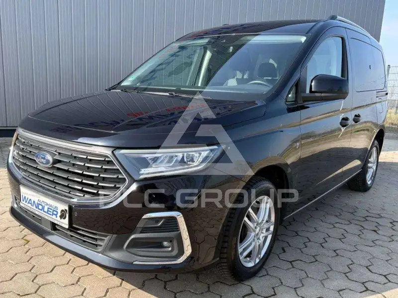 2024 Ford Tourneo