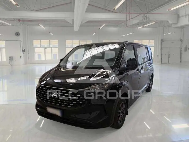 2024 Ford Tourneo