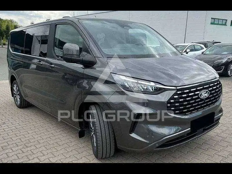 2024 Ford Tourneo