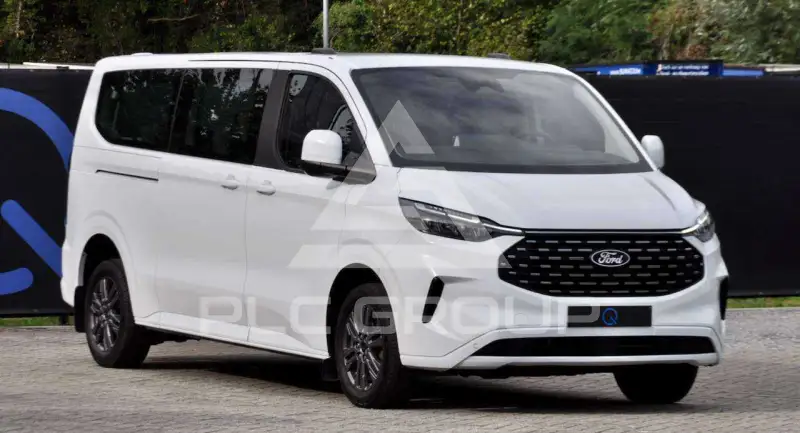 2024 Ford Tourneo