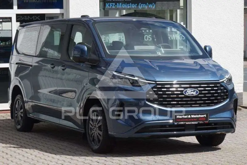 2024 Ford Tourneo