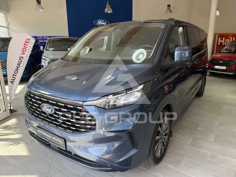 2024 Ford Tourneo