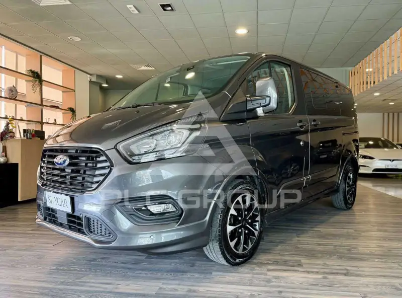 2024 Ford Tourneo