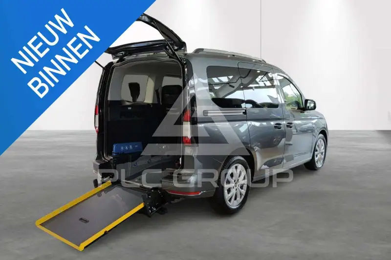 2024 Ford Tourneo