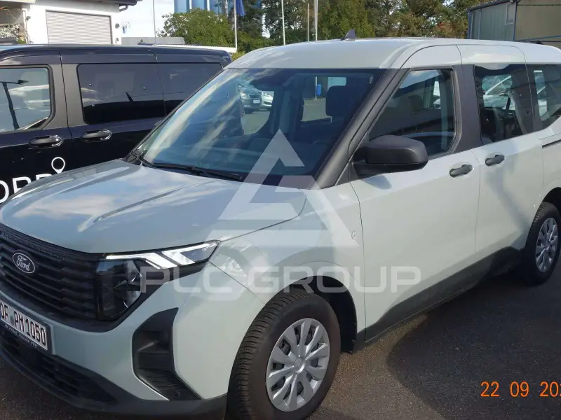 2024 Ford Tourneo