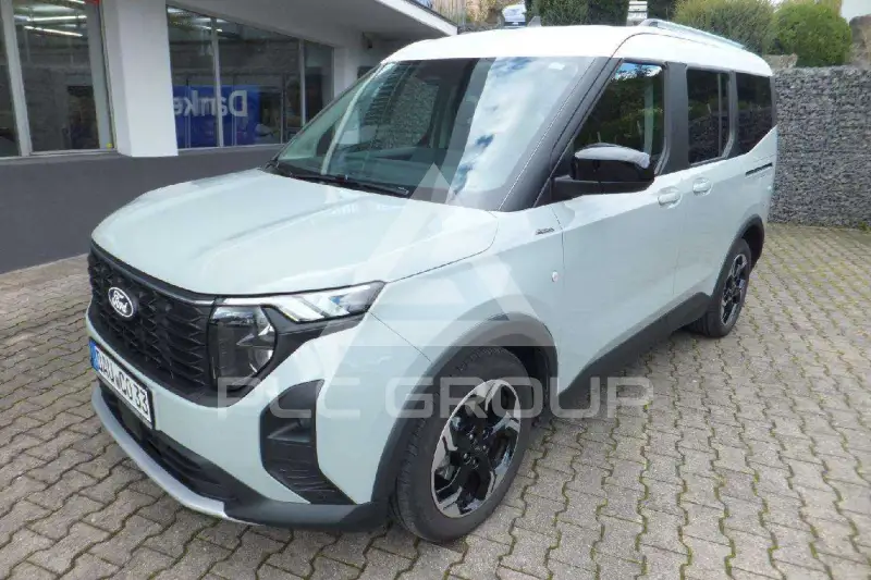 2024 Ford Tourneo