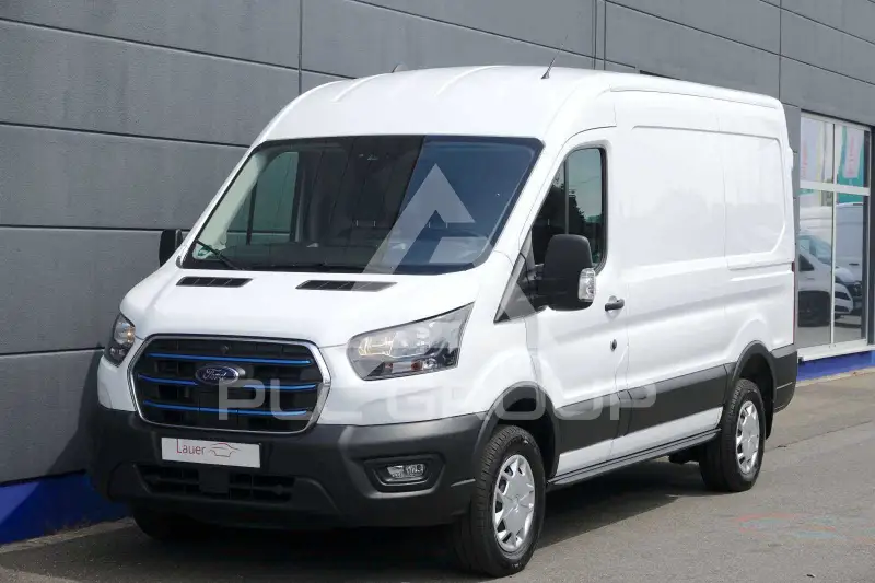 2024 Ford E-Series