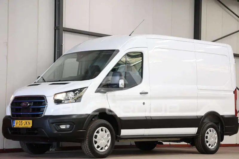 2024 Ford E-Series