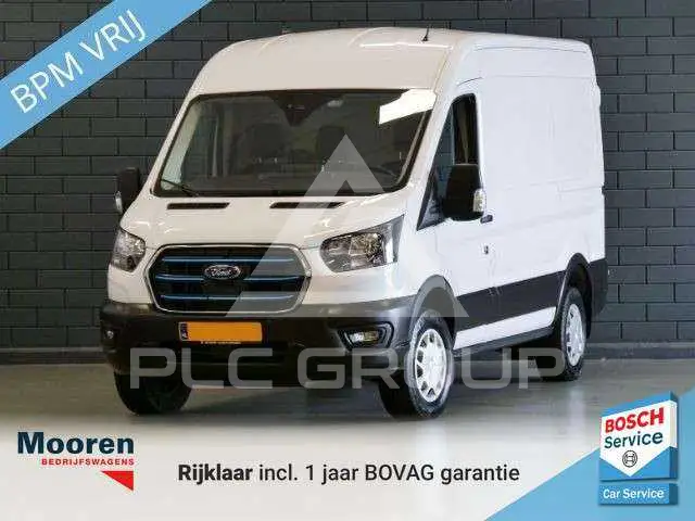2024 Ford E-Series