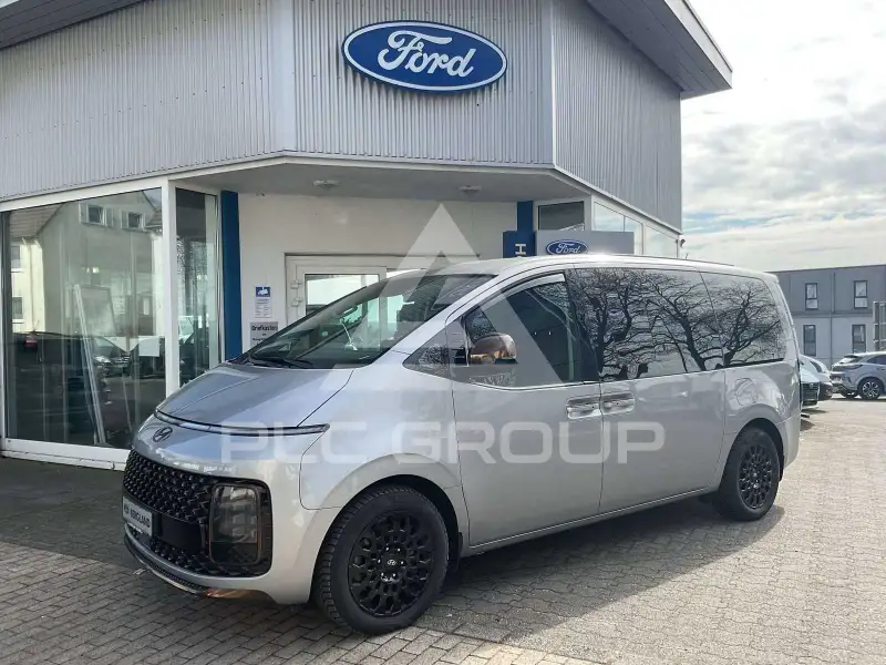 2024 Hyundai Staria