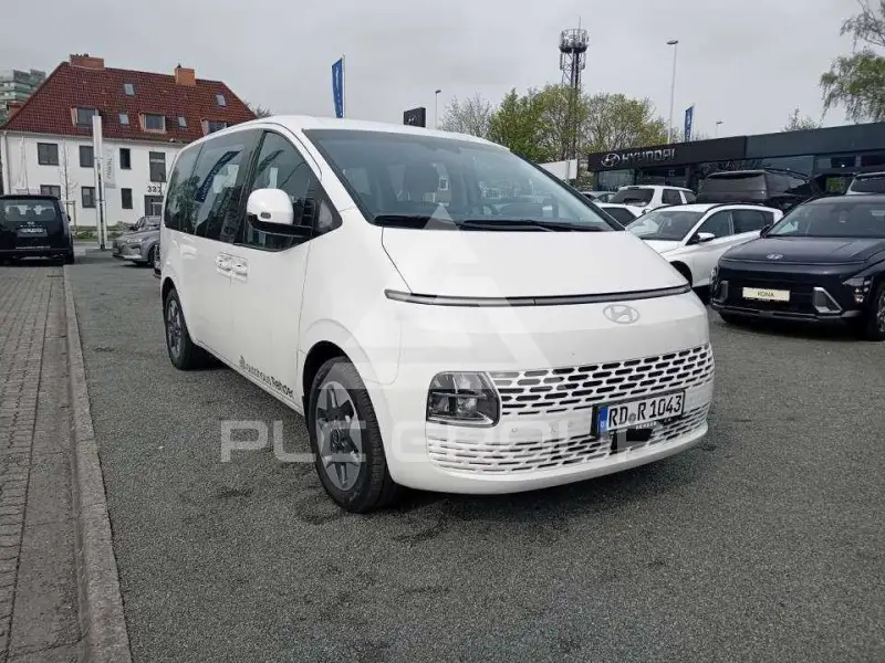 2024 Hyundai Staria