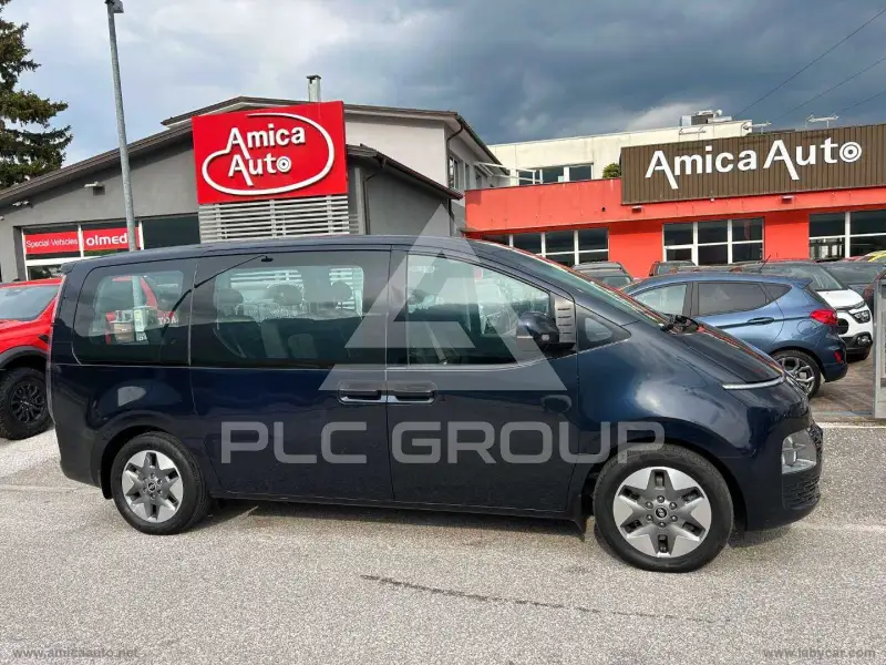 2024 Hyundai Staria