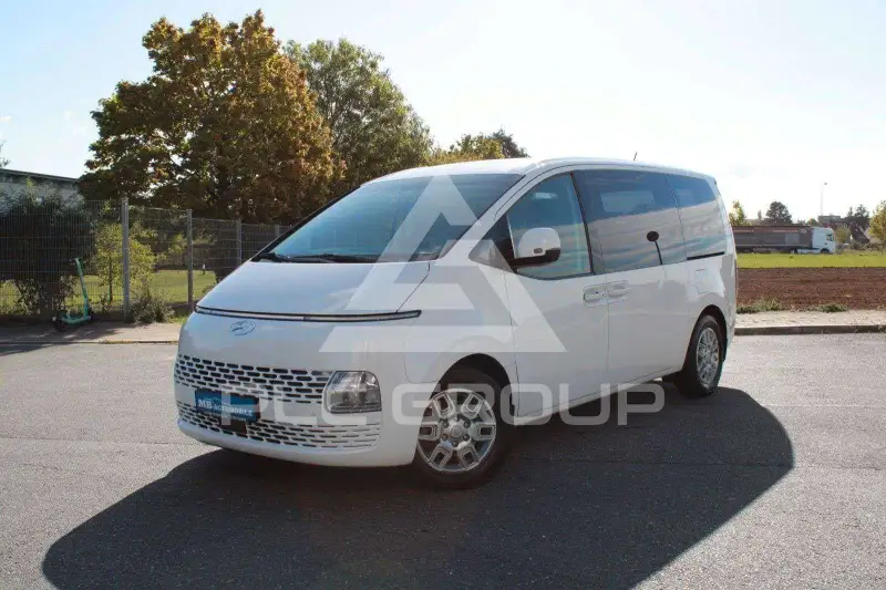 2024 Hyundai Staria
