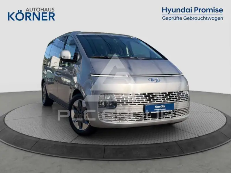 2024 Hyundai Staria