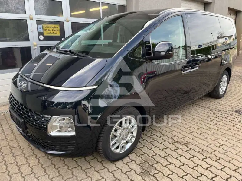 2024 Hyundai Staria