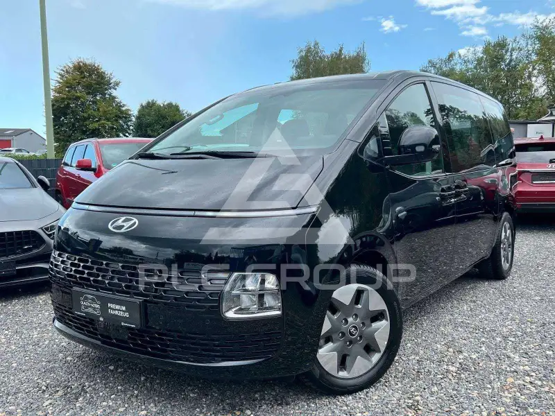2024 Hyundai Staria