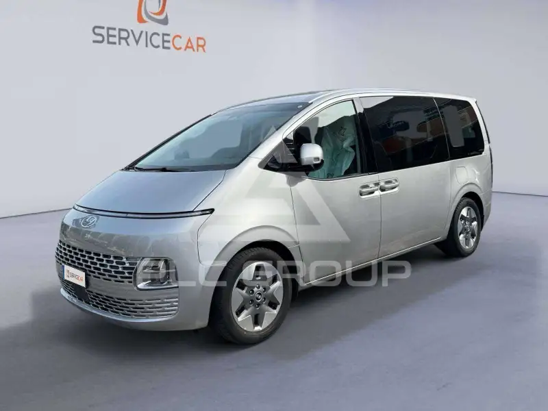 2024 Hyundai Staria