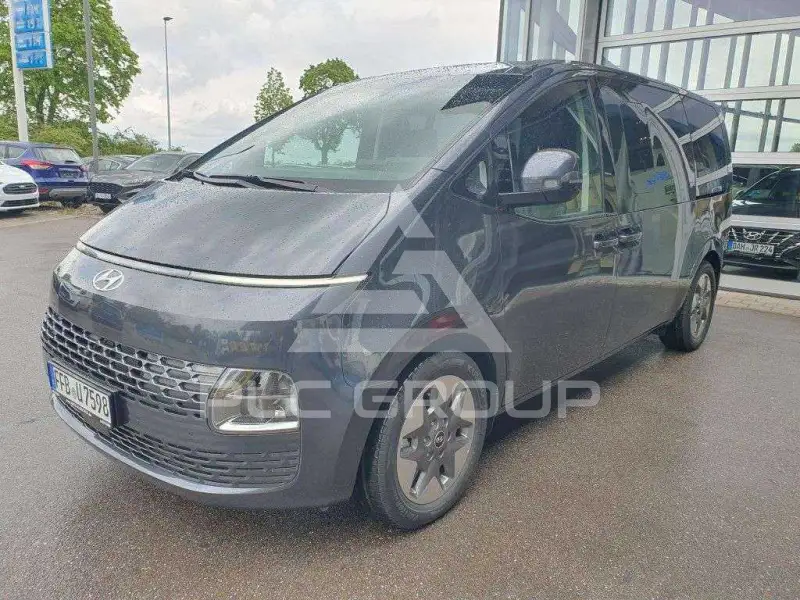2024 Hyundai Staria
