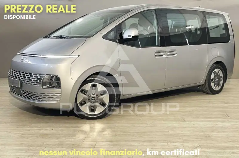 2024 Hyundai Staria