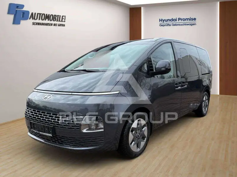 2024 Hyundai Staria