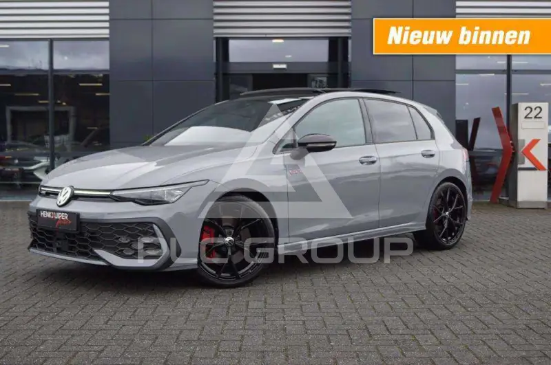 2024 Volkswagen GOLF