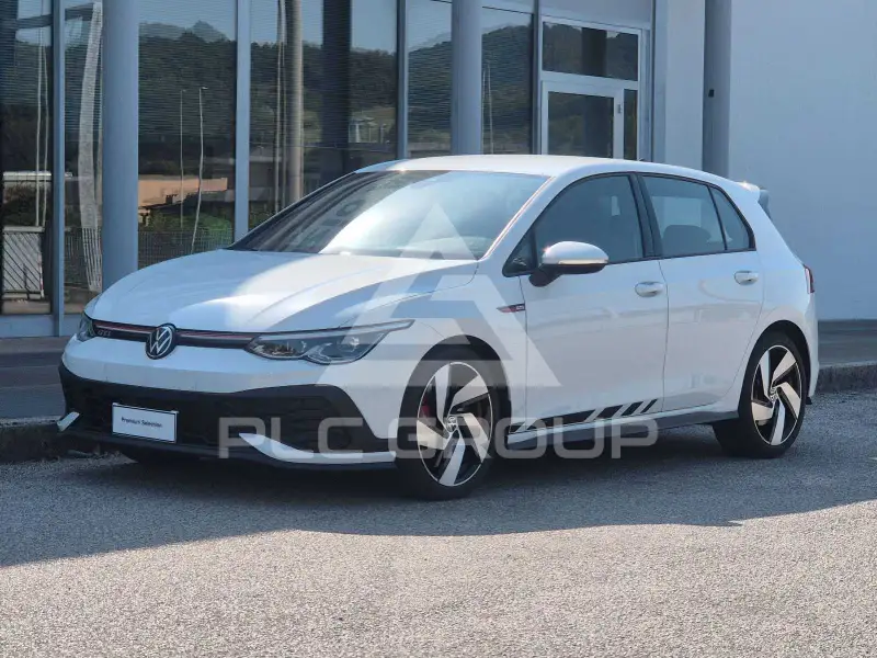 2024 Volkswagen GOLF