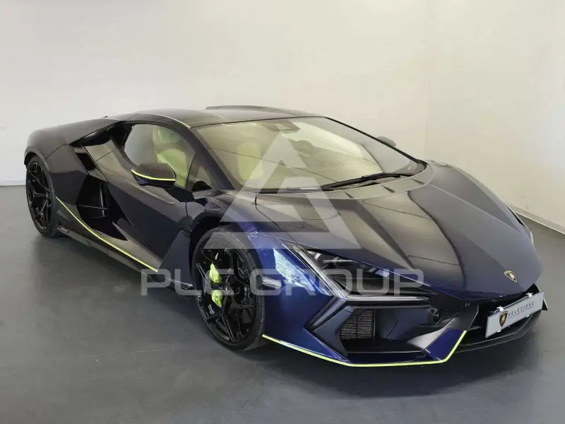 2024 Lamborghini Revuelto