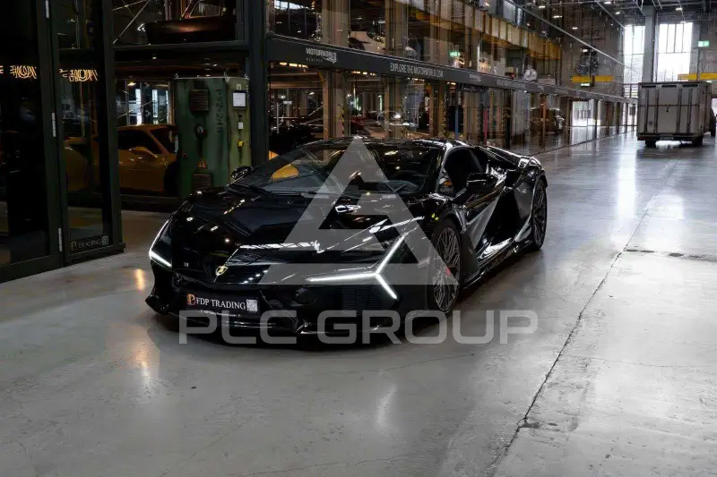 2024 Lamborghini Revuelto