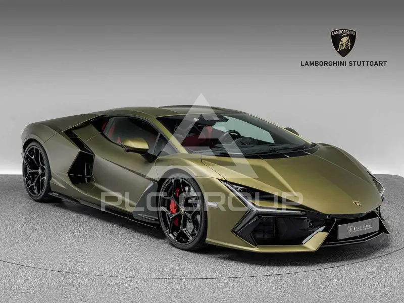2024 Lamborghini Revuelto