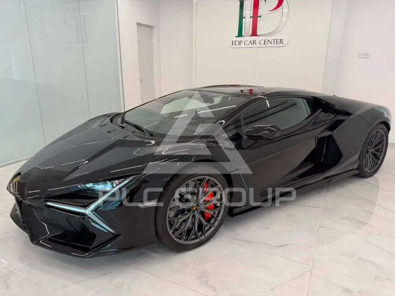 2024 Lamborghini Revuelto